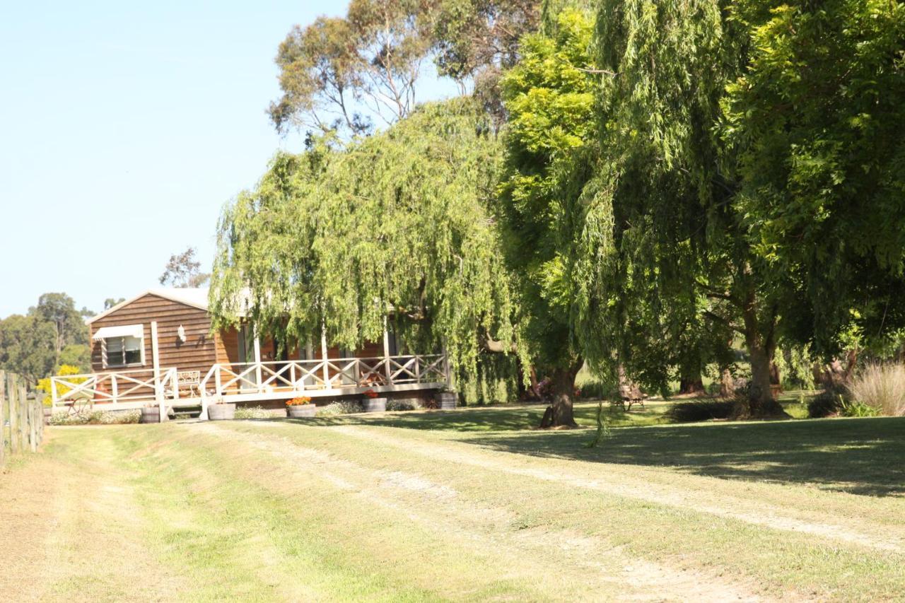 Little Lake Cottage Nyora Zimmer foto